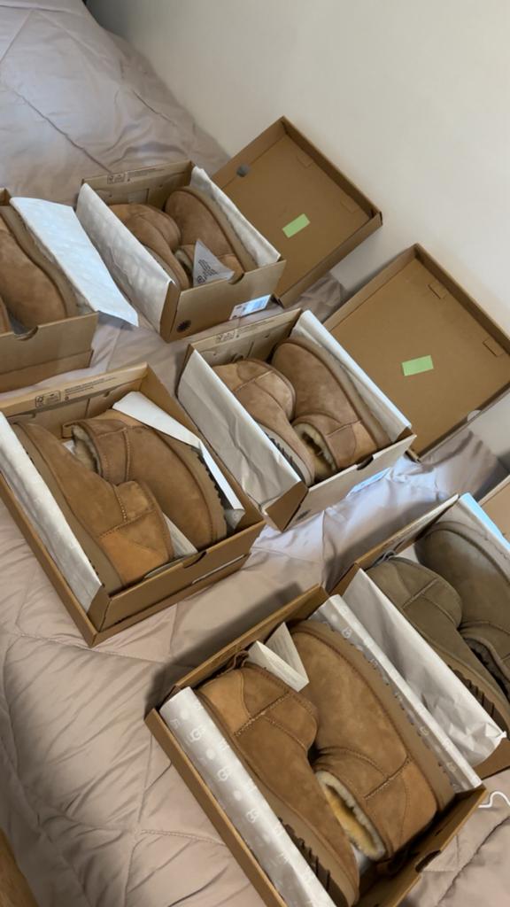 UGG’s boots voor een spot prijs, Neuf, Brun, Enlèvement, Bottes de neige