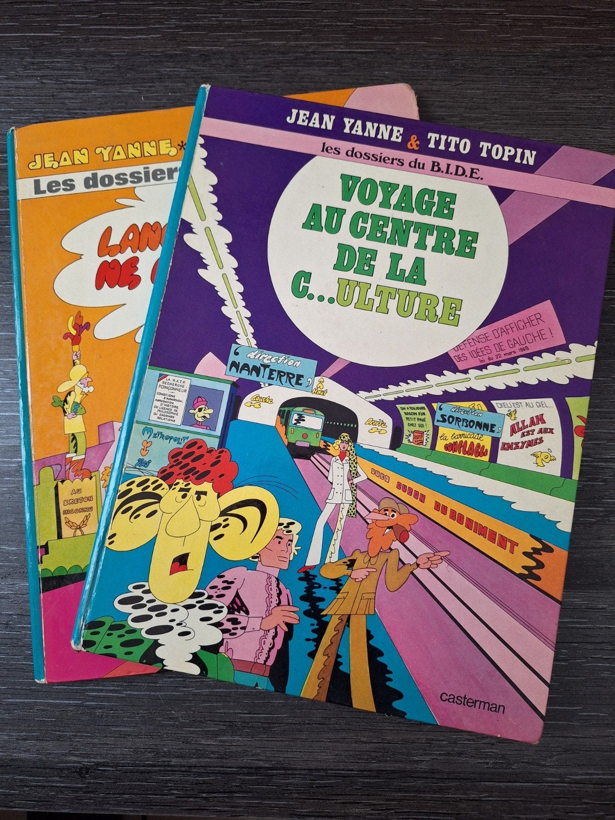 Lot 2 BD Vintage - Les Dossiers du B.I.D.E. - Jean Yanne & T, Boeken, Prentenboeken en Plaatjesalbums, Ophalen of Verzenden, Gelezen