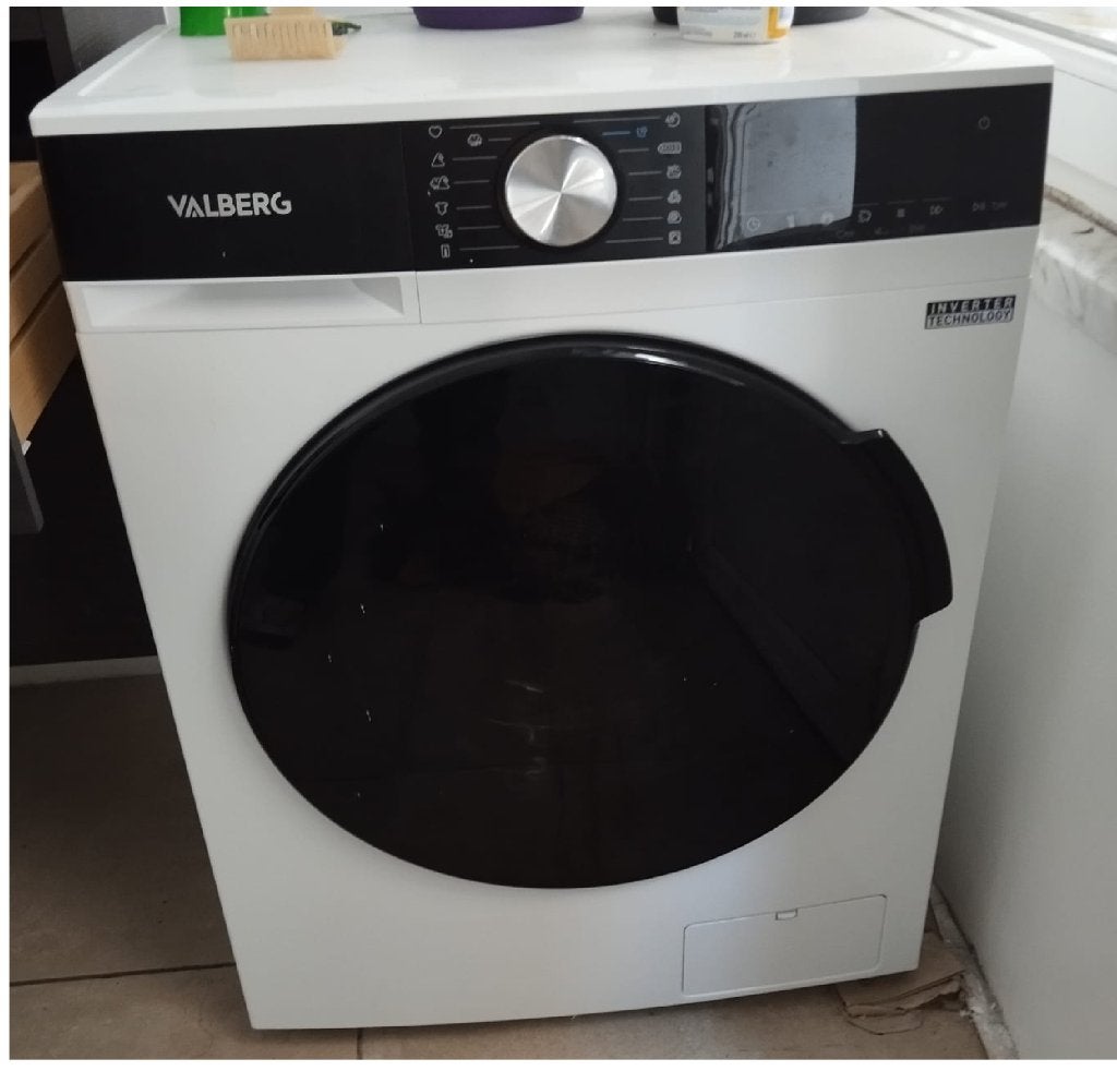 Lave Linge Valberg 7 kg WF 714 A-10 W566C, Electroménager, 1200 à 1600 tours, 6 à 8 kg, 85 à 90 cm, Programme lavage à la main