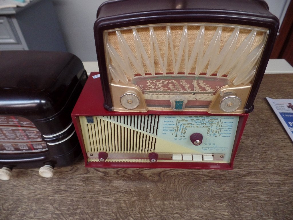 CESSATION DE COLLECTION RADIO VINTAGE ( cause d age ), Antiek en Kunst, Ophalen
