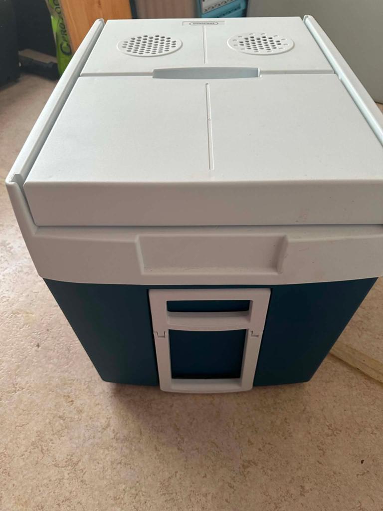 Frigo box électrique. Glaciere thermoelectrique. 12v 220v, Caravanes & Camping, Glacières, Enlèvement, Comme neuf, Électrique