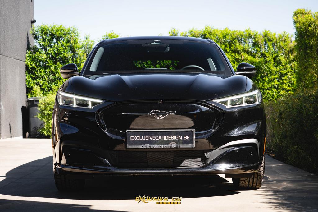 Ford Mustang Mach-E Premium RWD 99kWh, 217 kW, 0 kg, Zwart, 5 zetels