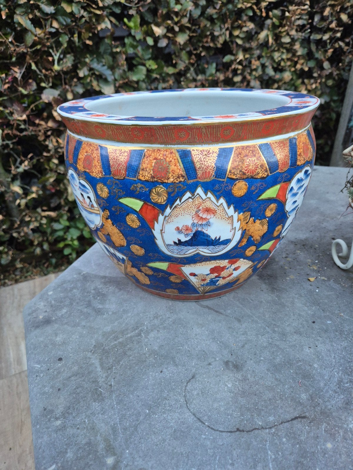 bocal à poissons, cache-pot, PORCELAINE IMARI, Enlèvement