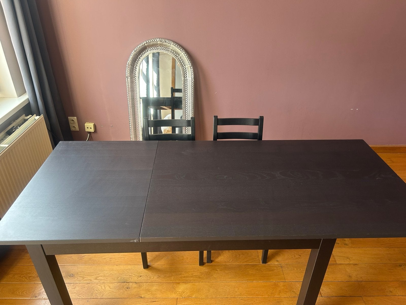 Table extensible avec 4 chaises, Enlèvement, Comme neuf