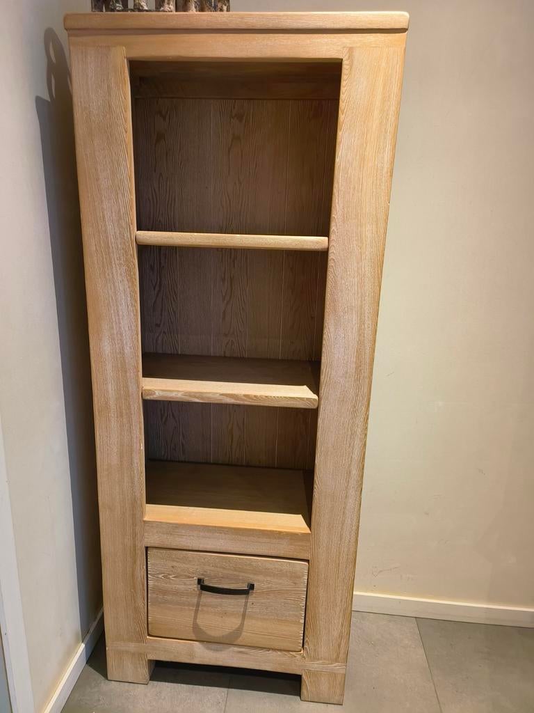 Massieve open kast boekenkast van Henders & Hazel, Ophalen