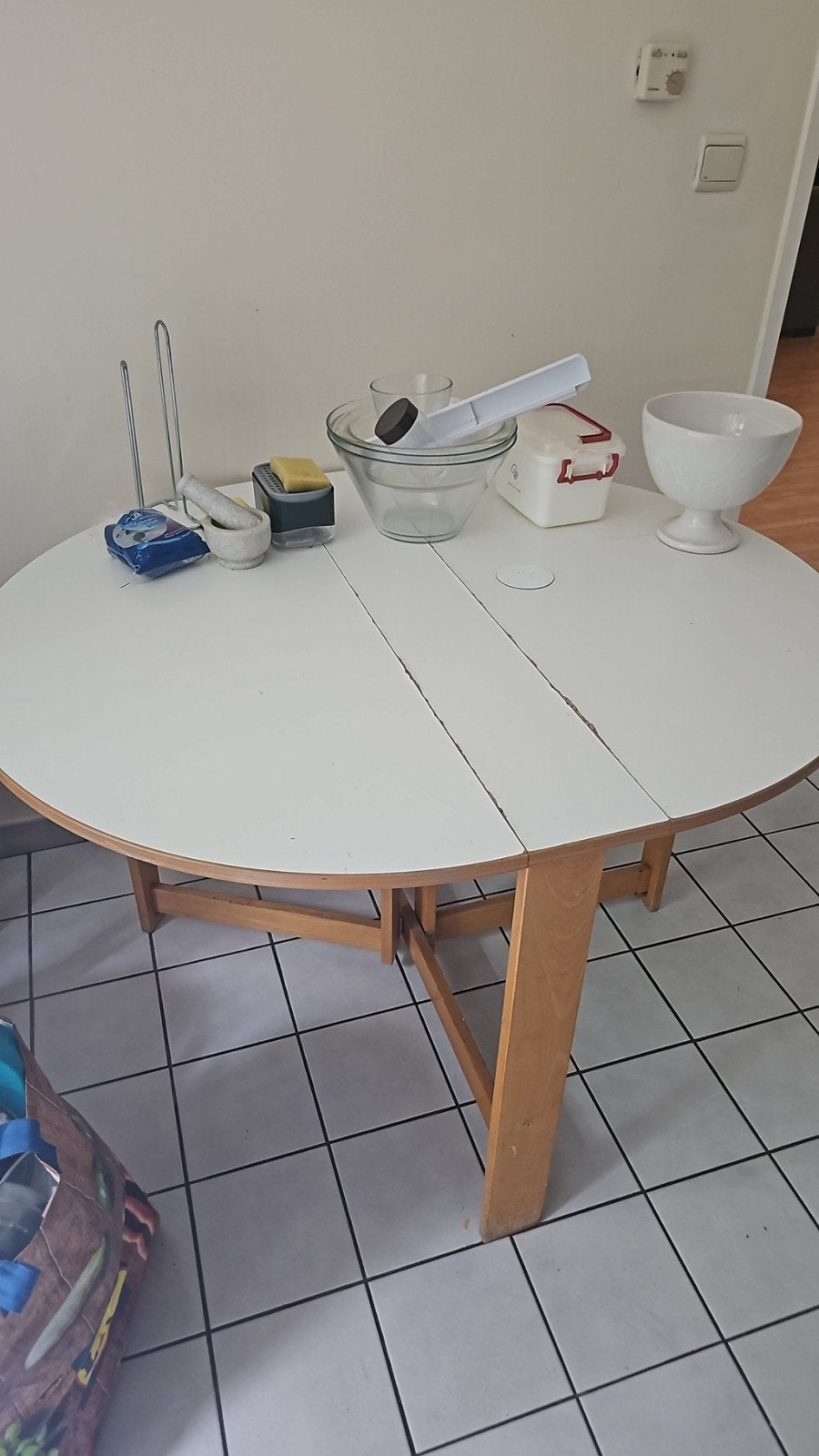 Table de cuisine / salle à manger ronde pliable / rabattable, Maison & Meubles, Enlèvement