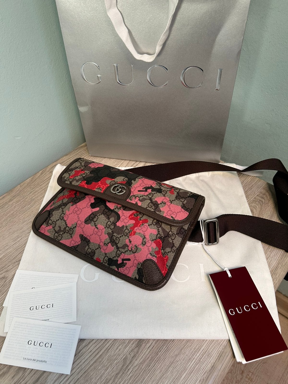 Gucci boekentas, Handtassen en Accessoires, Ophalen, Zo goed als nieuw