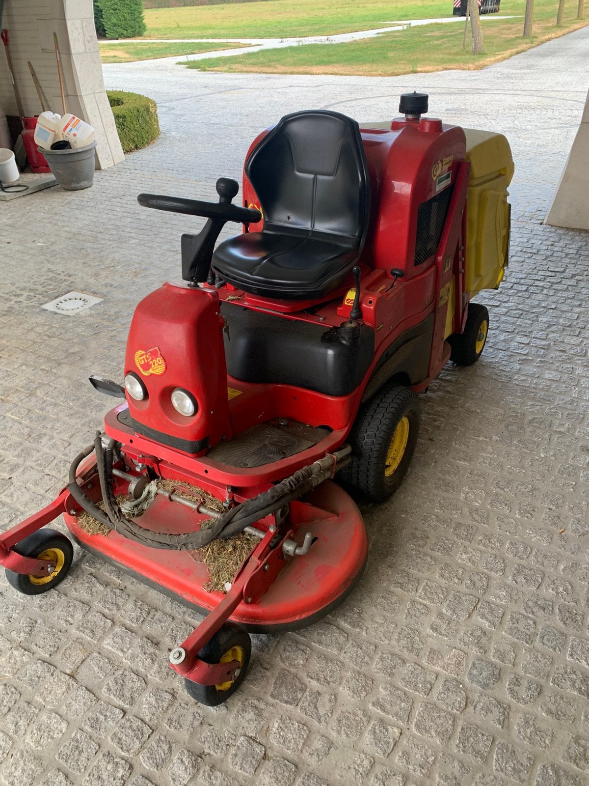 Gianni Ferrari GTS220D, Jardin & Terrasse, Tondeuses autoportées, Enlèvement, Comme neuf