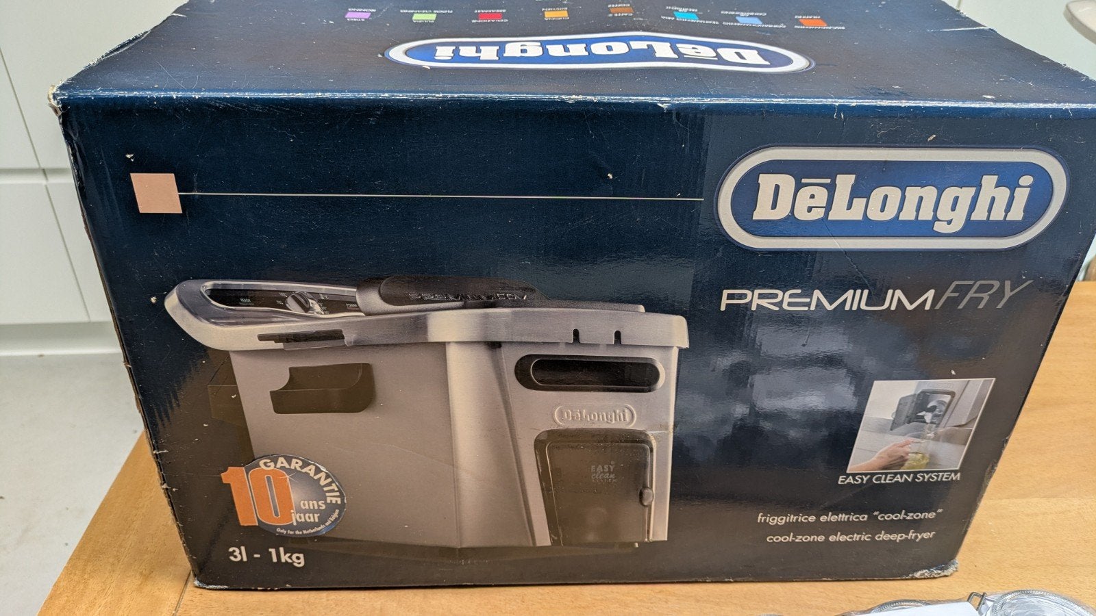 De'Longhi F34512CZ, Electroménager, Friteuses, 2 à 3 litres, Enlèvement, Neuf