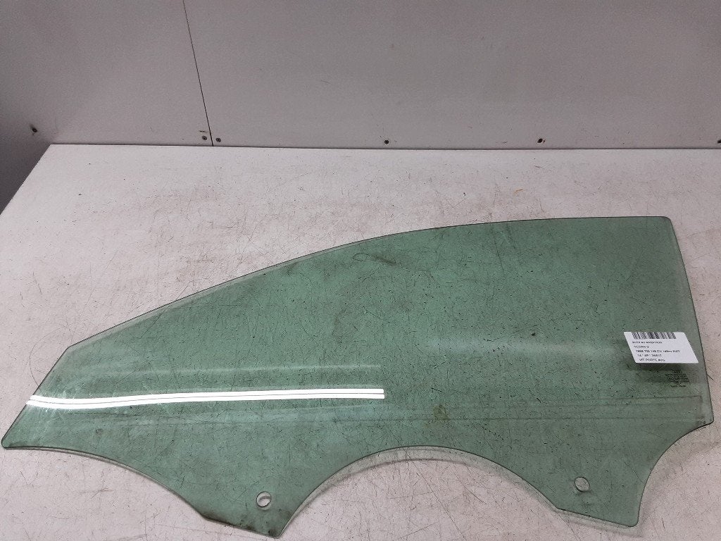 VITRE AVANT GAUCHE Audi A3 Limousine (8VS / 8VM), Autos : Pièces & Accessoires, Auto-Union-Straße  1,
85057  Ingolstadt, DE, Info@audi.de