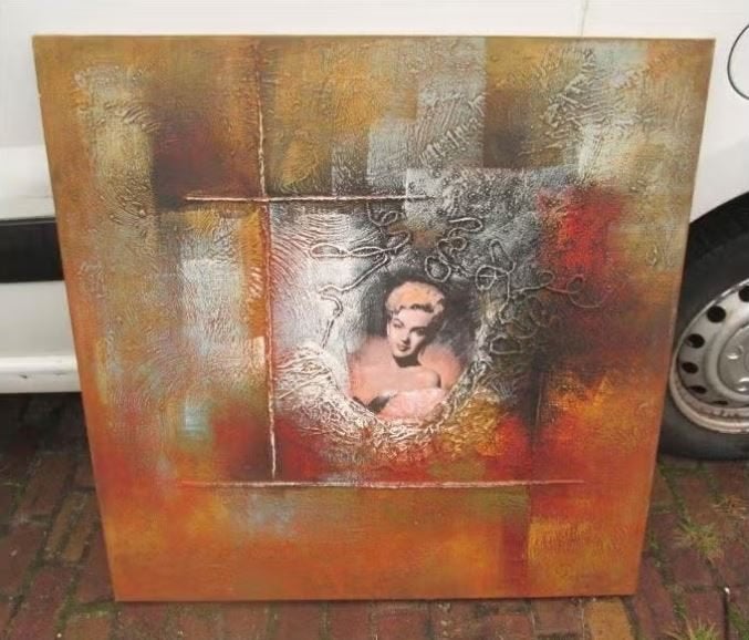 Belle œuvre peinte moderne - Femme blonde encadrée, Enlèvement, Textile, Signé