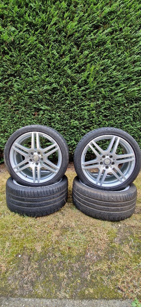 Mercedes AMG velgenset 18 inch., 255 mm, Véhicule de tourisme, Pneus été, Enlèvement