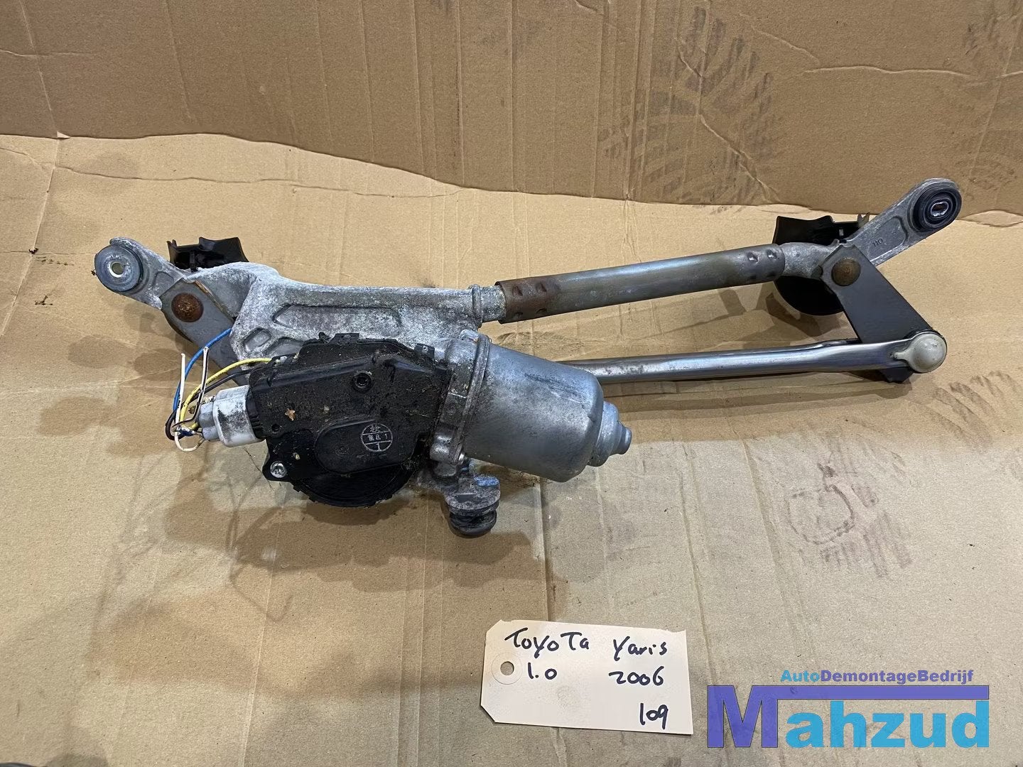 TOYOTA YARIS P9 Ruitenwissermotor mechaniek voor 851100D070, Info@toyota.co.jp, Gebruikt, Toyota Motor Corporation, Toyota-Cho 1
471-8571  Toyota City