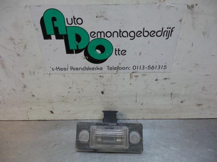 Eclairage immatriculation d'un Skoda Fabia (Fabia 00-), -, Utilisé, Skoda, -