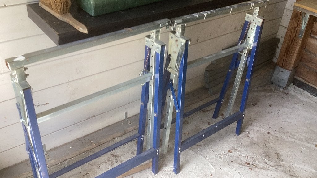 Schragen 2 Houten , 2 metalen, Ophalen, Gebruikt, Minder dan 70 cm, Bankschroef