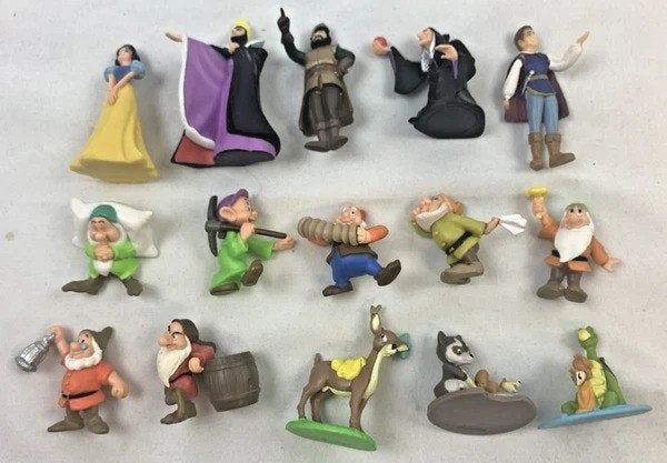 Ensemble de 15 figurines Disney Blanche-Neige et les Sept Na, Envoi, Blanche-Neige ou Belle au Bois Dormant, Comme neuf, Statue ou Figurine