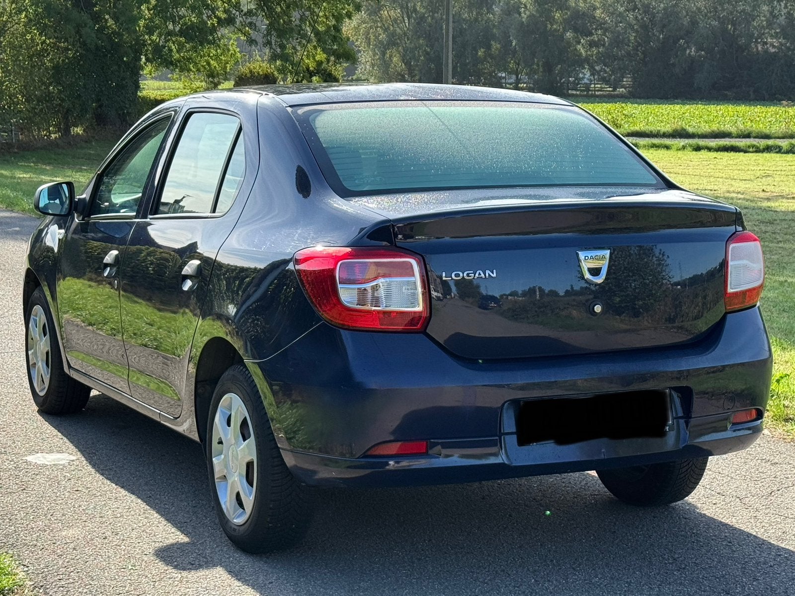 Dacia Logan 1.2i 1Main 2015 110Km Petit Prix Ct ok Euro5, Auto's, Electronic Stability Program (ESP), Stof, Zwart, Blauw