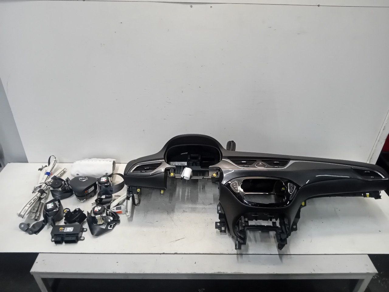 Airbag set Opel Corsa, Onderdelen@venauto.nl, Van der Ven Autorecycling B.V., Ettenseweg 76, 4706 PB Roosendaal, The Netherlands