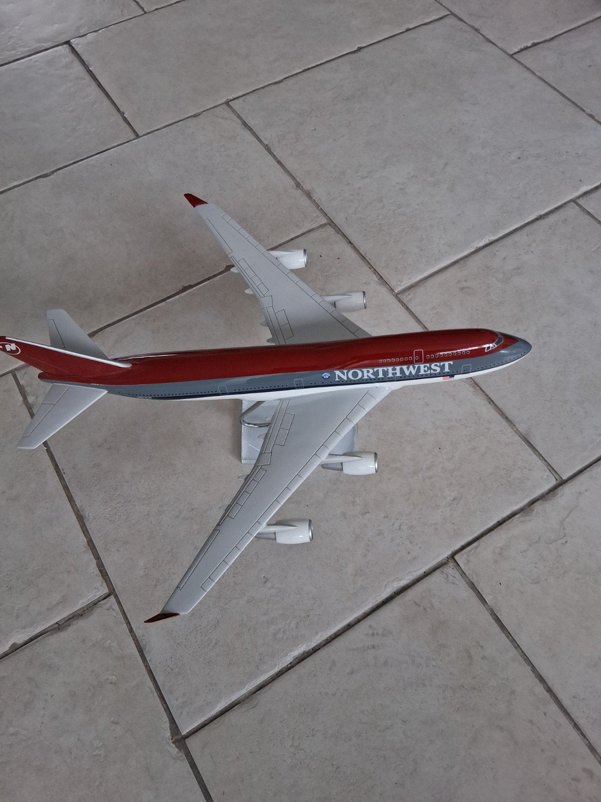 Avion sur socle, Enlèvement, Comme neuf, Modèle réduit