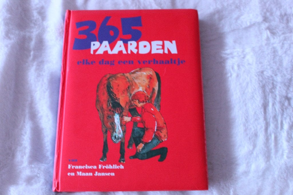livre : 365 histoires de chevaux, Enlèvement ou Envoi, Utilisé, Fiction général
