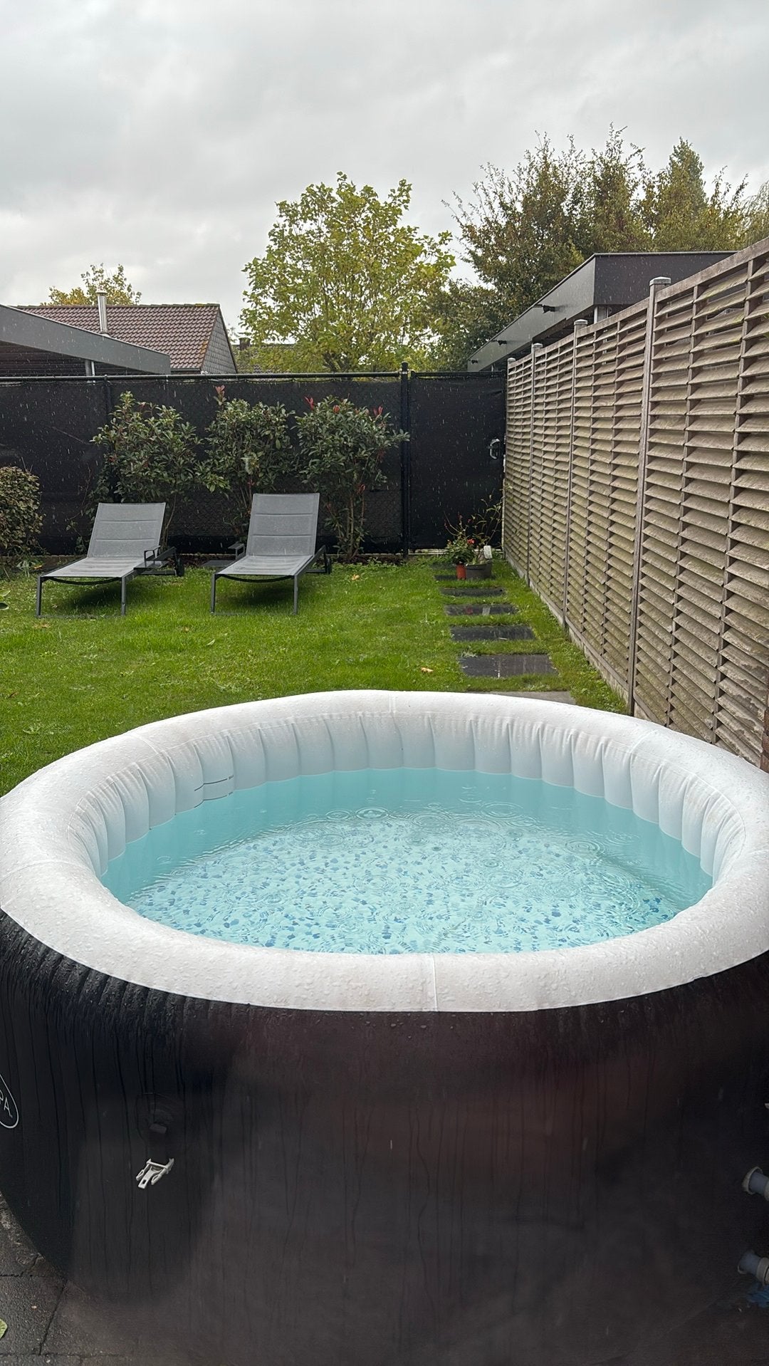 Jacuzzi in goede staat incl. Verlichting, Tuin en Terras, Ophalen of Verzenden, Zo goed als nieuw