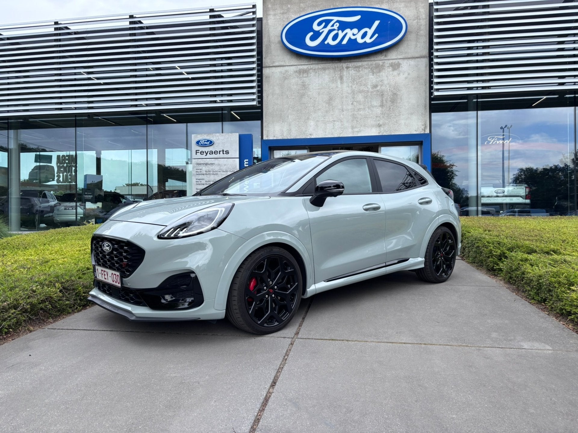 Ford Puma PUMA ST 1.0 ECOBOOST AUTOMAAT (bj 2025), Auto's, Ford, Automaat, Alcantara, Bedrijf, Hybride Elektrisch/Benzine