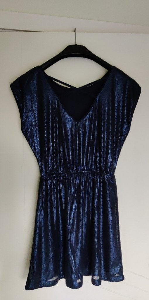 Nieuw kleedje met pailletten , maat : S.Merk : C & A., Blauw, Nieuw, Ophalen of Verzenden, Maat 36 (S)