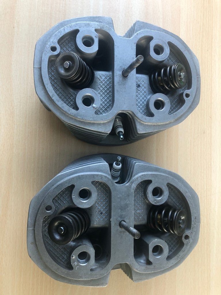 Set mooie cilinderkoppen (links en rechts) voor 50pk BMW R65, Ophalen of Verzenden, Gebruikt