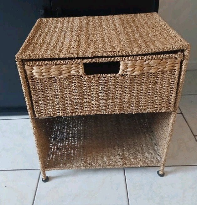 rieten kastje met lade, Huis en Inrichting, Ophalen of Verzenden