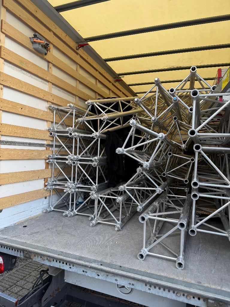 truss 90 meter, Ophalen, Zo goed als nieuw, Overige typen