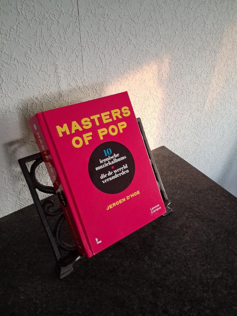 Jeroen D'Hoe, 'Masters of Pop: iconische albums', ALS NIEUW!, Boeken, Muziek, Ophalen, Zo goed als nieuw, Overige onderwerpen