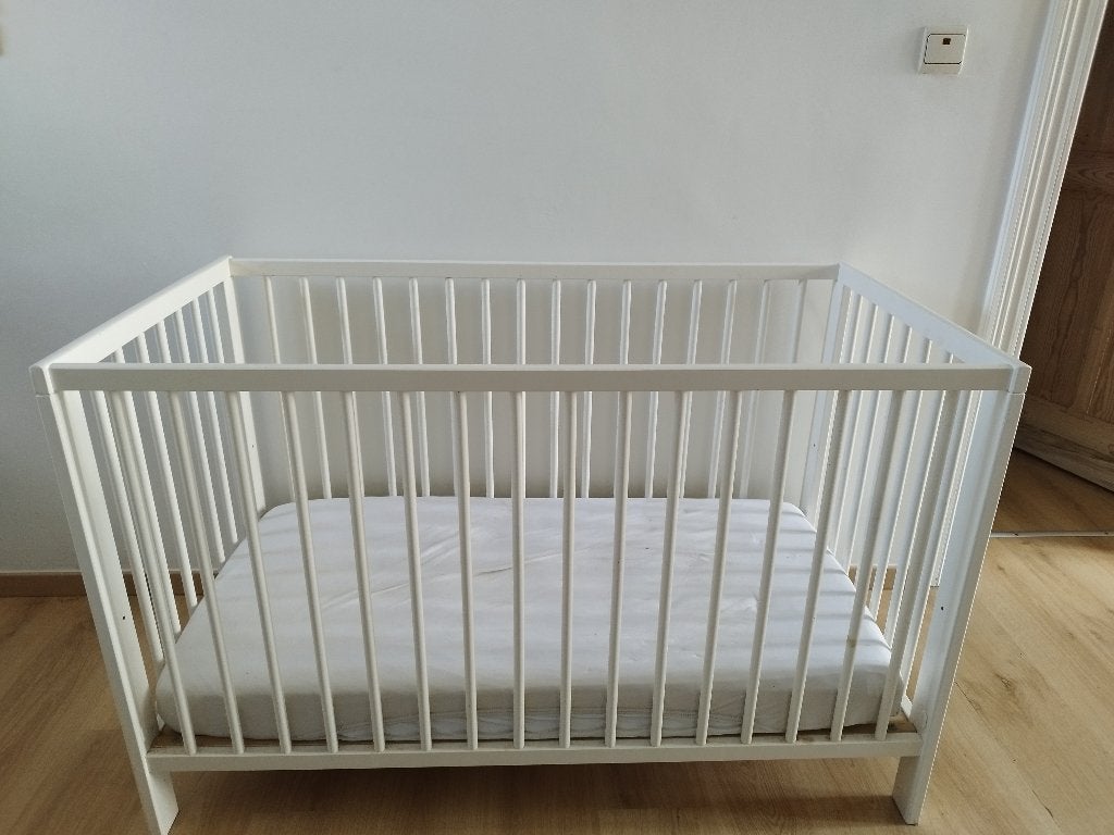 Babybed Ikea, Matelas, Moins de 70 cm, Enlèvement, Utilisé