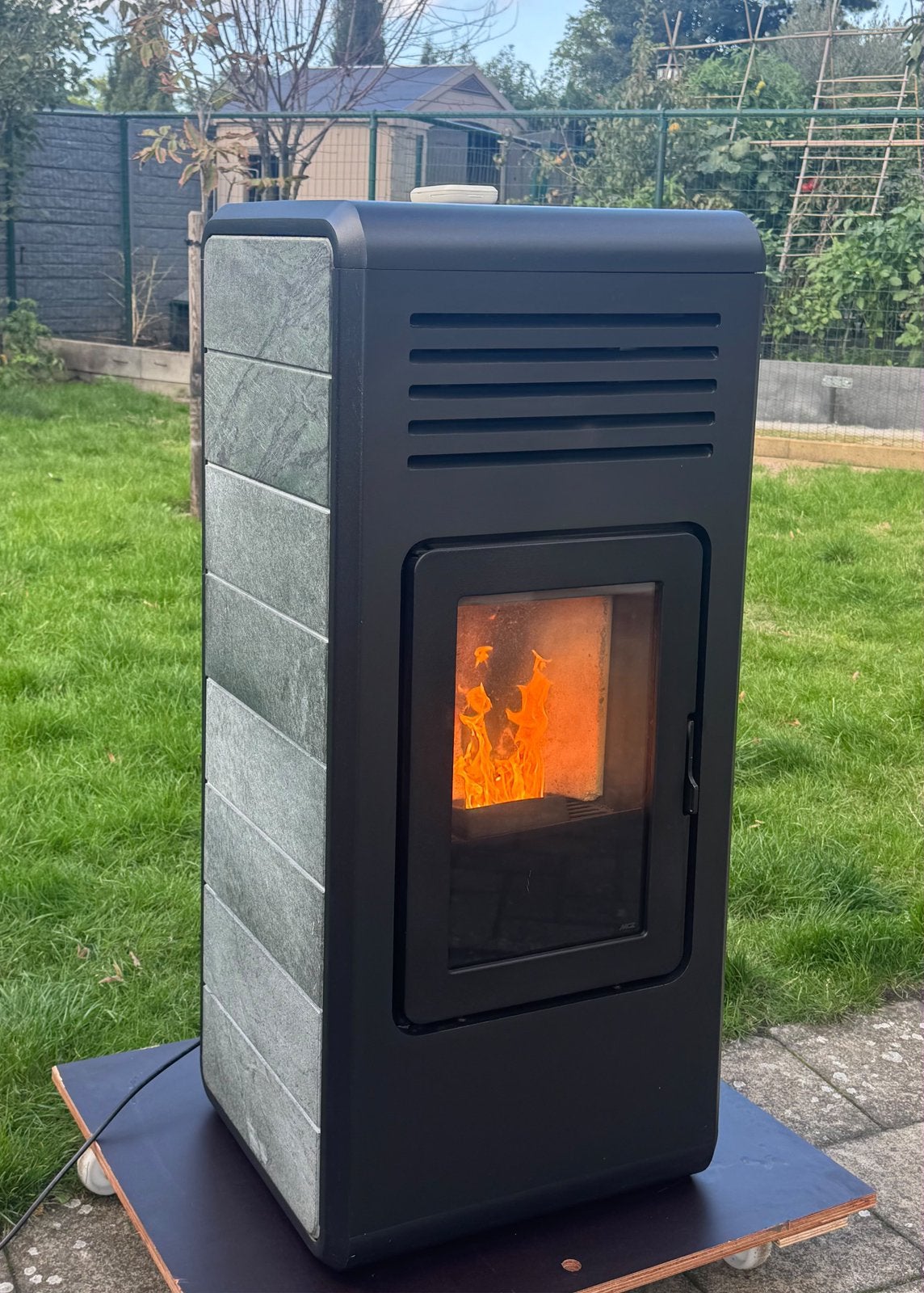 Pelletkachel MCZ NiMA  11.5 kw Speksteen/afstandsbedienin, Ophalen, Zo goed als nieuw, Pelletkachel