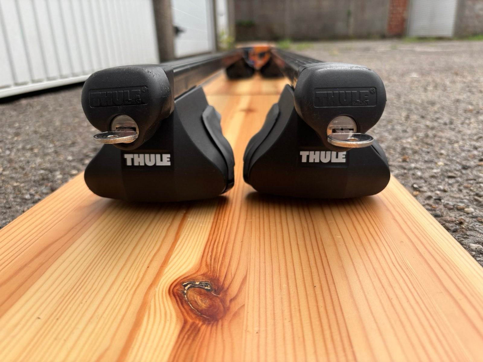 Barres de toit Thule pour rails de toit, VW Tiguan, Touran.., Enlèvement, Utilisé