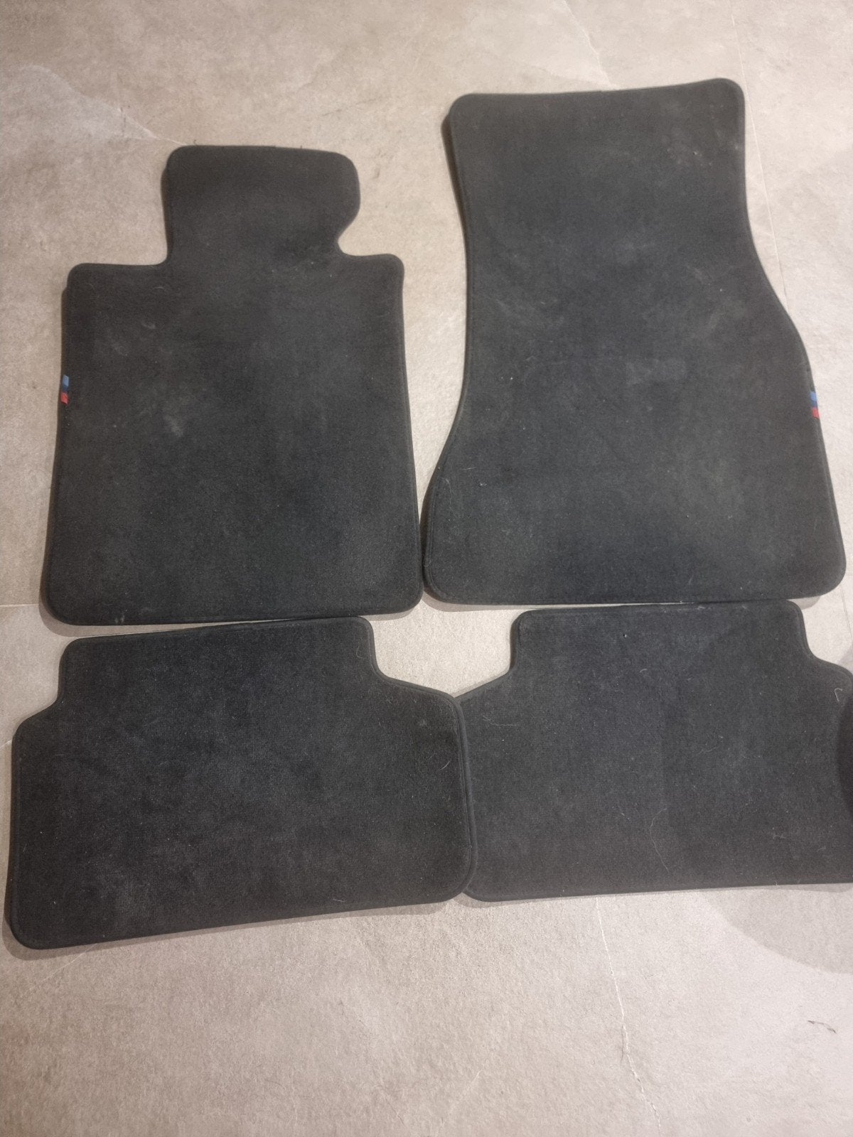 tapis de sol BMW serie 5, Enlèvement