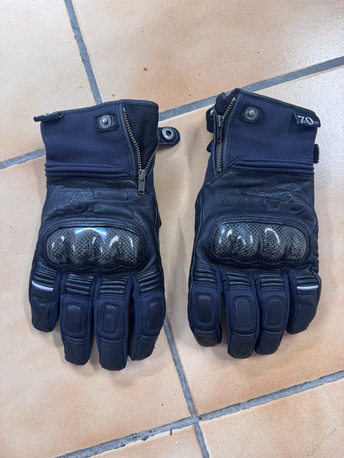 Motorhandschoenen Segura 70, Ophalen, Handschoenen