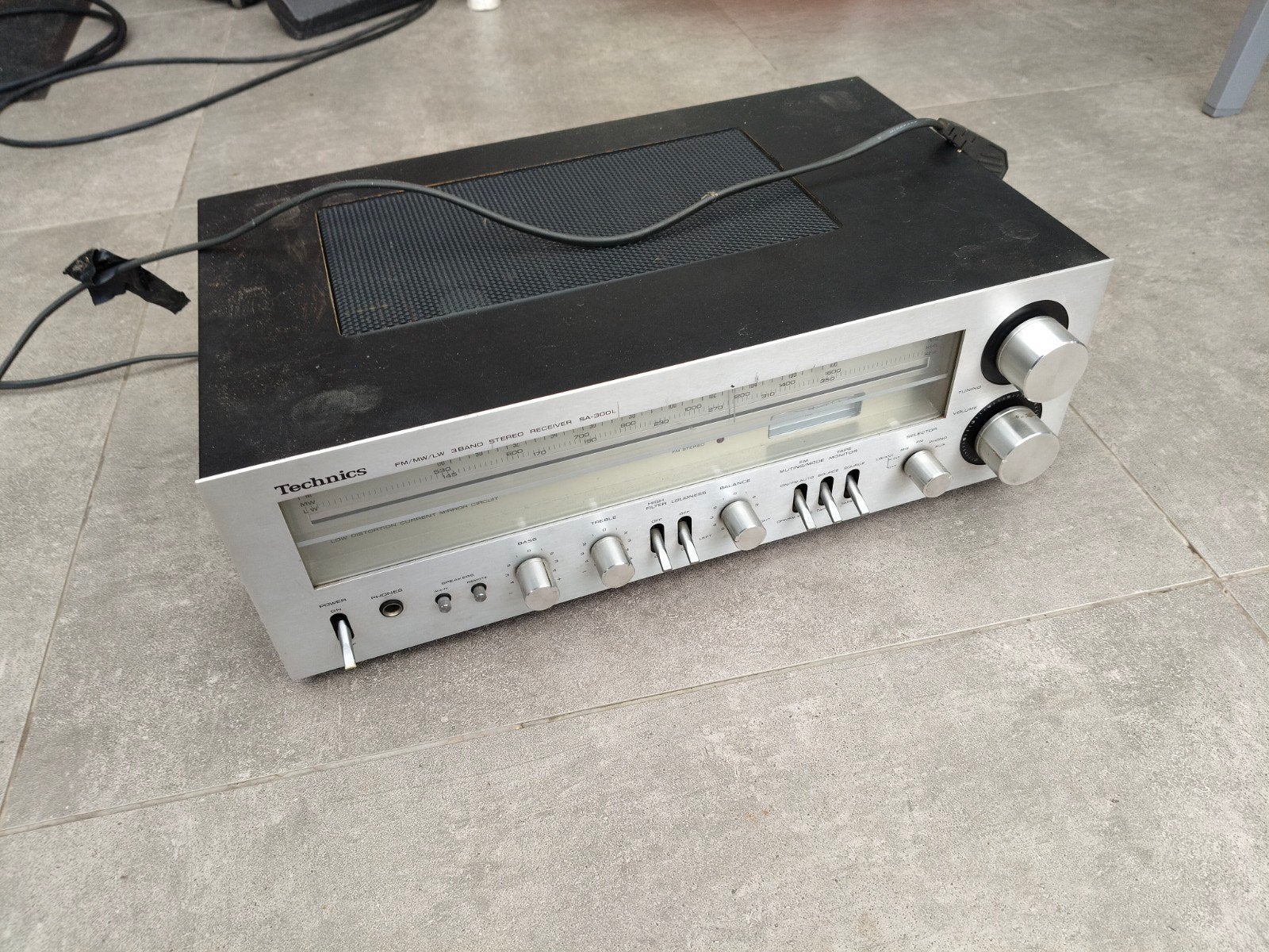 2 oude versterkers, TV, Hi-fi & Vidéo, Enlèvement, Stéréo