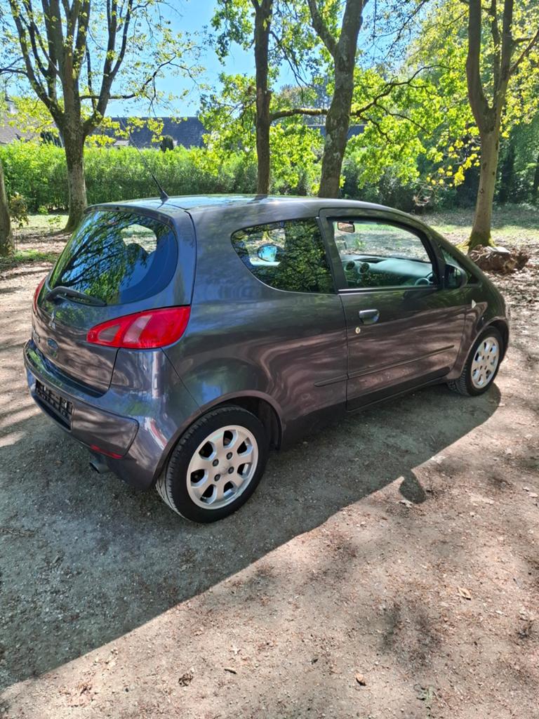 Mitsubishi Benzine met 84000 km Bouwyaar 2006, Auto's, Mitsubishi, Particulier, Benzine, Te koop