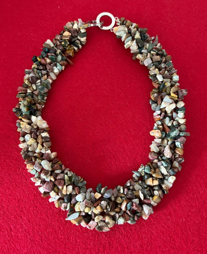 Vintage stenen halsketting - jaren 80, Handtassen en Accessoires, Antieke sieraden, Ophalen of Verzenden, Overige materialen, Ketting