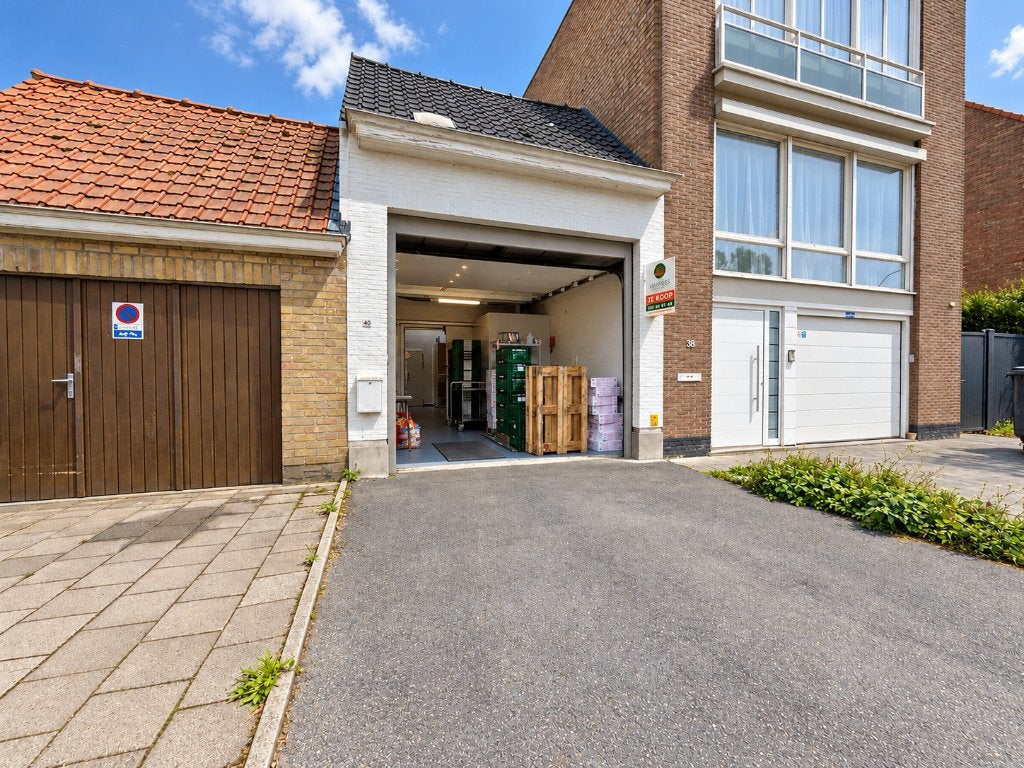 Functioneel en veelzijdig handelspand  nabij Brugge centrum, Immo, Overige soorten, Tot 200 m², 115 m², Brugge