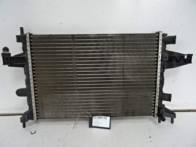 RADIATEUR EAU Opel Combo Tour (Corsa C) (24445161), Opel, Opel Automobile GmbH, Utilisé, Kontakt-opel@opel.com