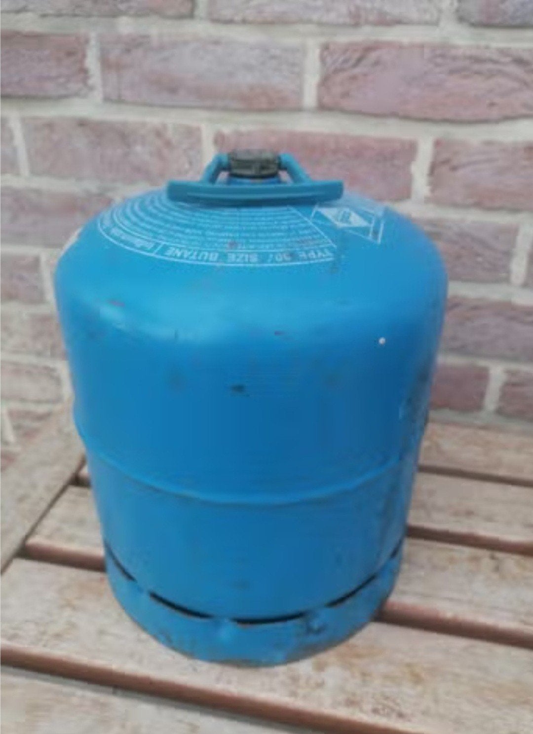 Bonbonne à gaz camping modèle 907, Enlèvement