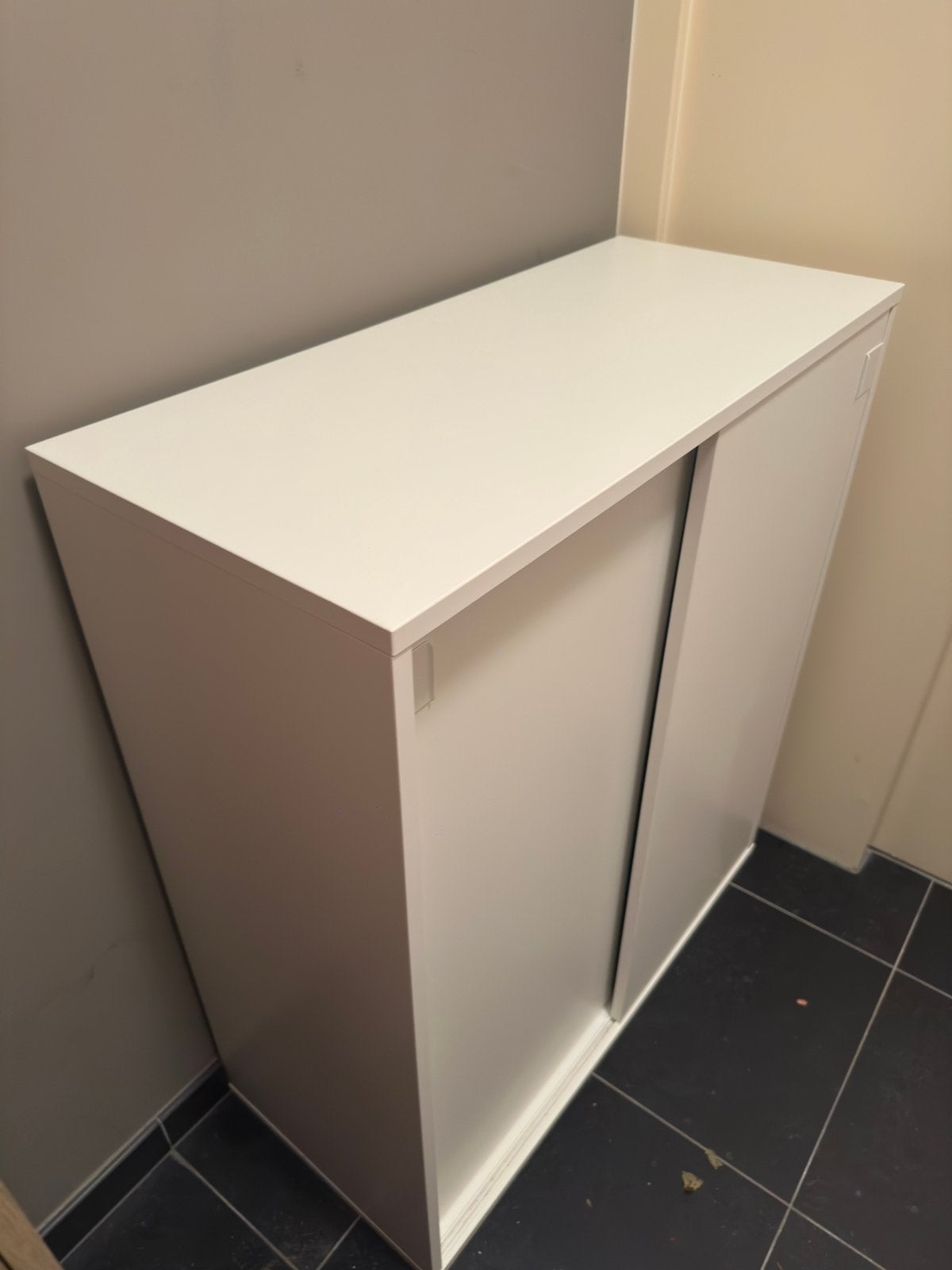 Armoire à chaussures à 2 portes coulissantes – 3 étagères, Enlèvement, Utilisé