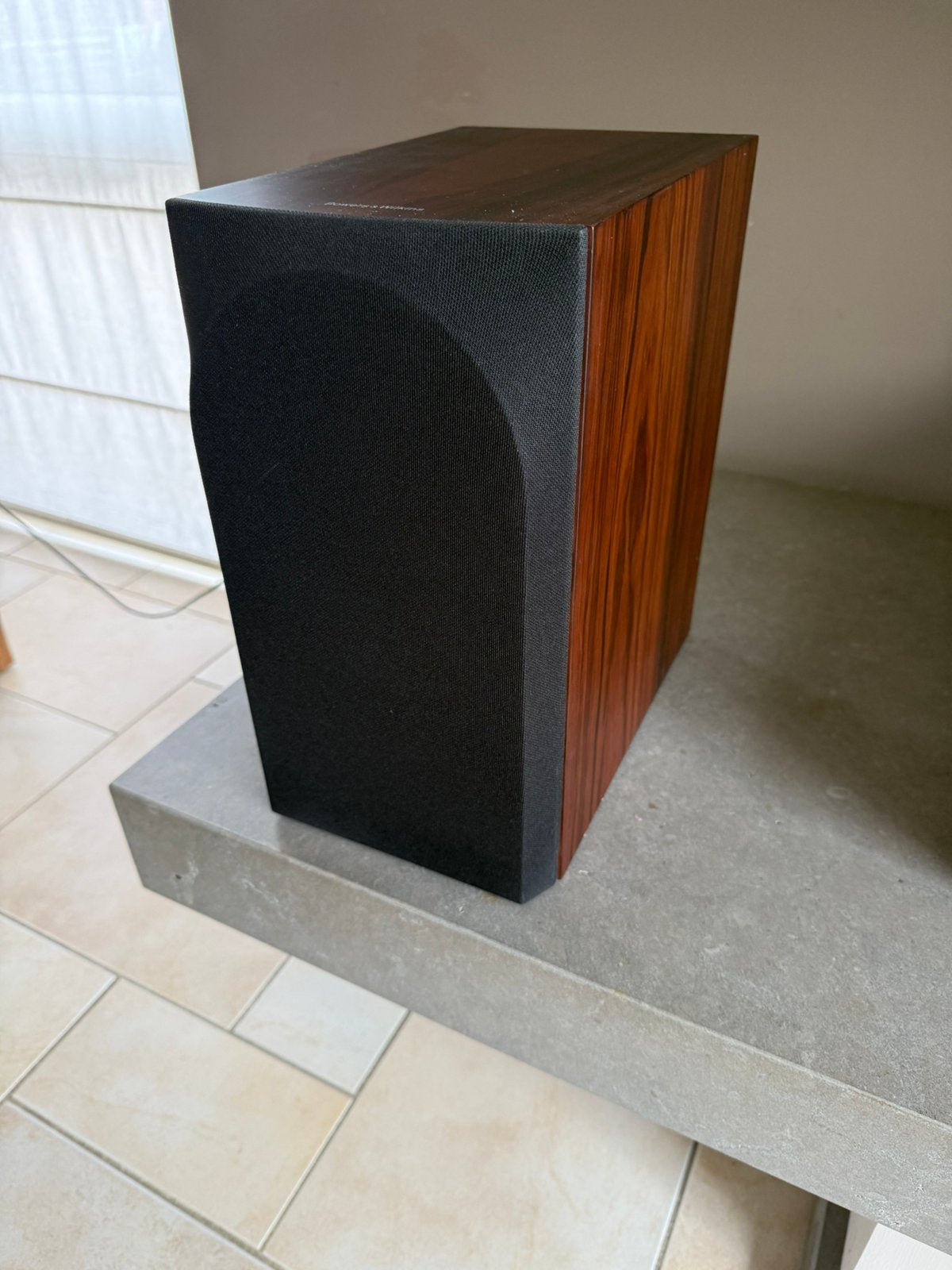 Bowers & Wilkins B&W 706 S3 - Mocha - comme neuf, Enlèvement, Comme neuf, Bowers & Wilkins (B&W)