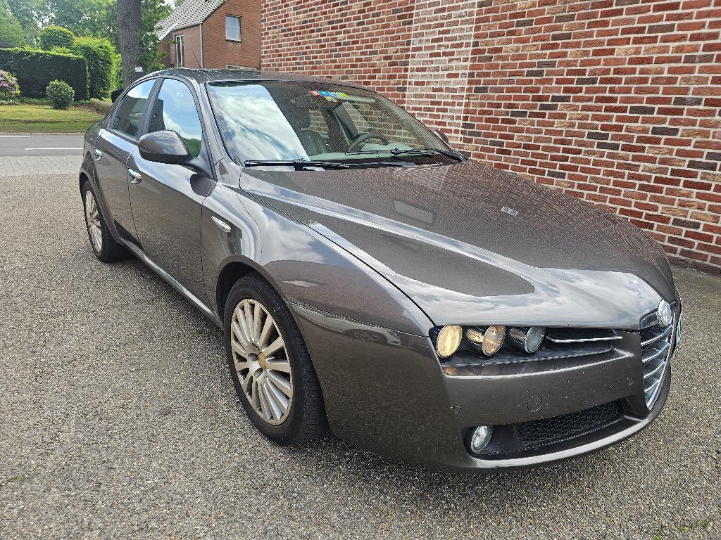 Alfa Romeo159/1.9 JTD120pk(Bouw2006/218.000km)1-ste EIGENAAR, Auto's, Alfa Romeo, 4 cilinders, 1600 cc, Leder, Bedrijf