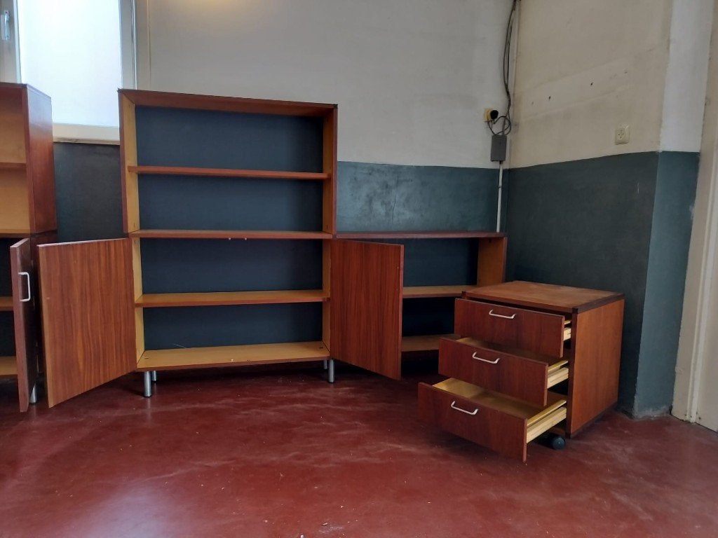 Pastoe kasten 3 stuks, Ophalen, Gebruikt, Met deur(en), 100 tot 150 cm