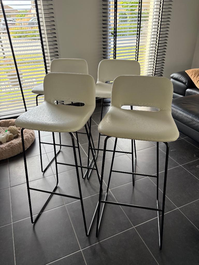 Barkrukken MOBITEC, Huis en Inrichting, Stoelen, Ophalen, Wit, Zo goed als nieuw, Vier
