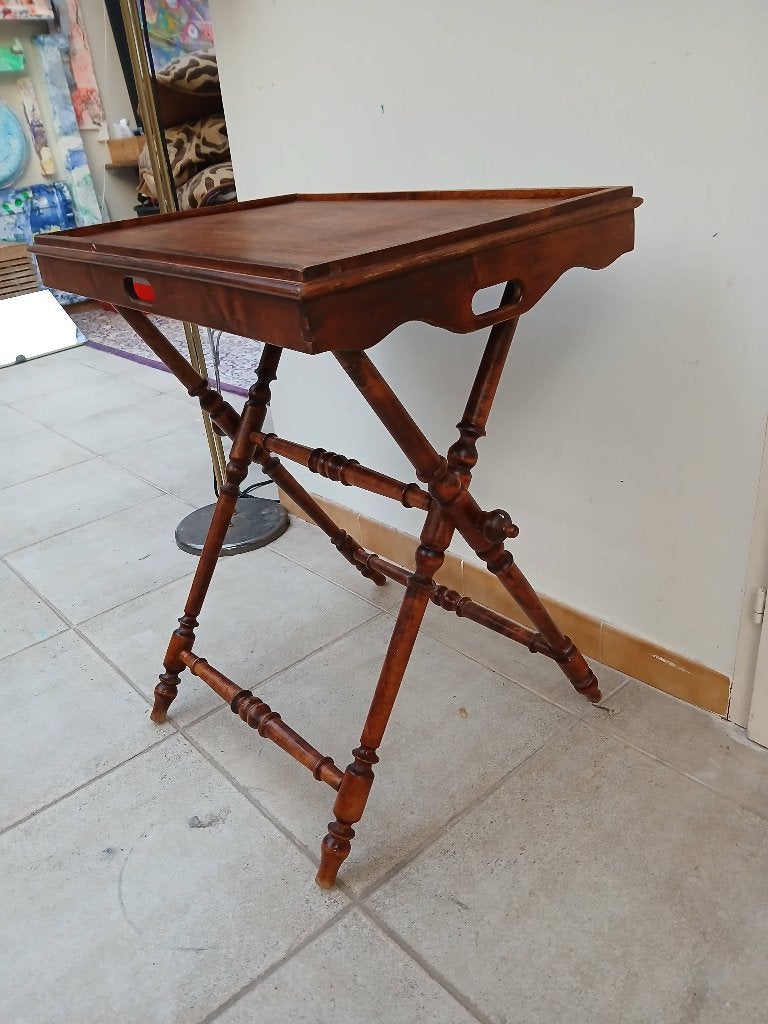 Verwijderbare serveertafel of Butler-dienblad, Ophalen