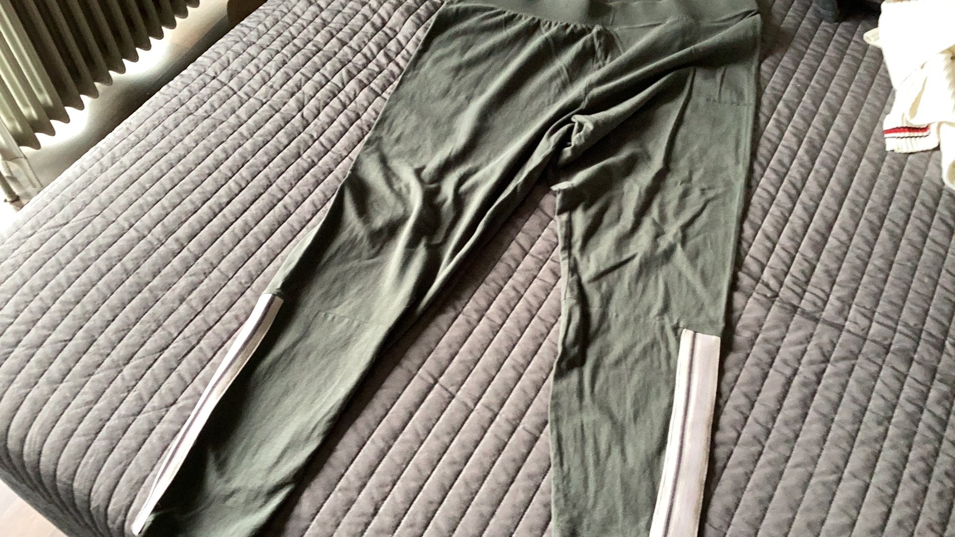 Lange sportbroek maat 48/50, Kleding | Dames, Leggings, Maillots en Panty's, Beige, Zo goed als nieuw, Legging, Ophalen
