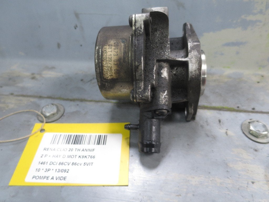 VACUUMPOMP Renault Clio III (BR / CR) (8200577807), Gebruikt, Renault, Mevr. I. Hauben, Rue de l'Espoir 34 34
4030  GRIVEGNÉE, BE